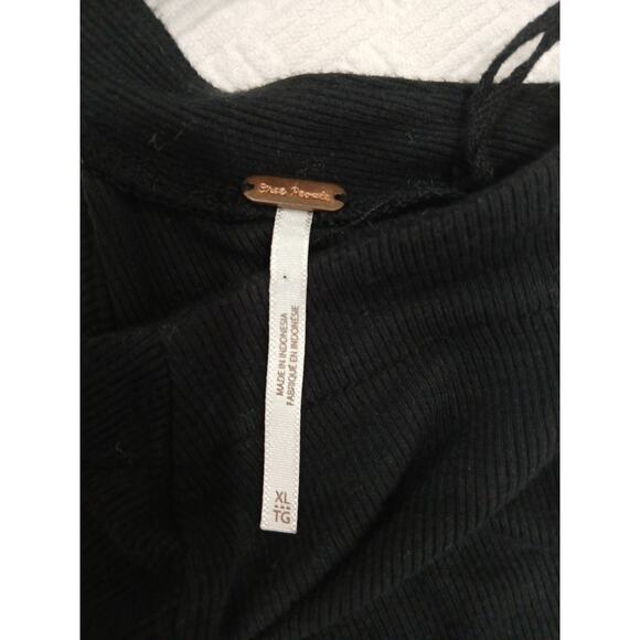 FREE PEOPLE Long Sleeve Black Crop Top w/ Back Floral Ties Size XLarge - Picture 5 of 7